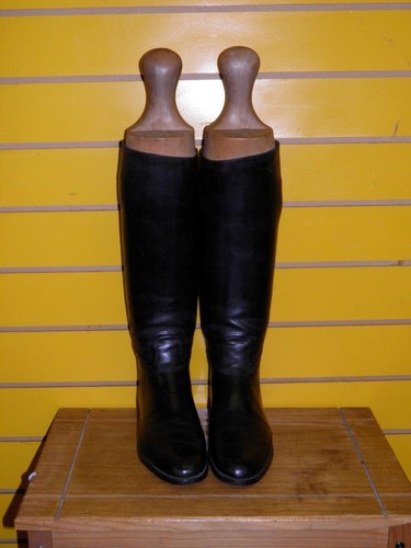 Vintage black 2 tall - 8, 1/2