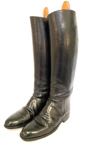 Vintage black trickers - uk, 7